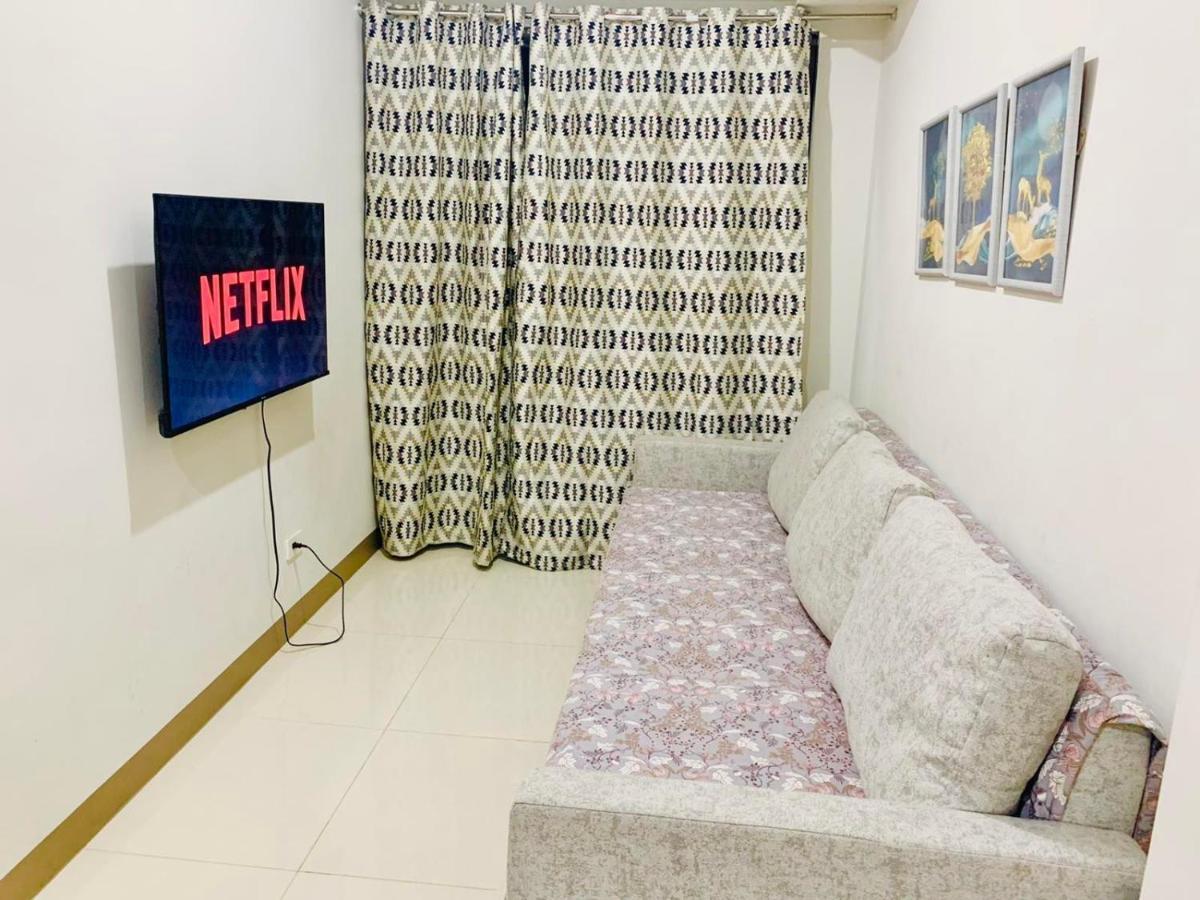 Sea 2-Br Unit With Free Parking Near Mall Of Asia Pasay Dış mekan fotoğraf