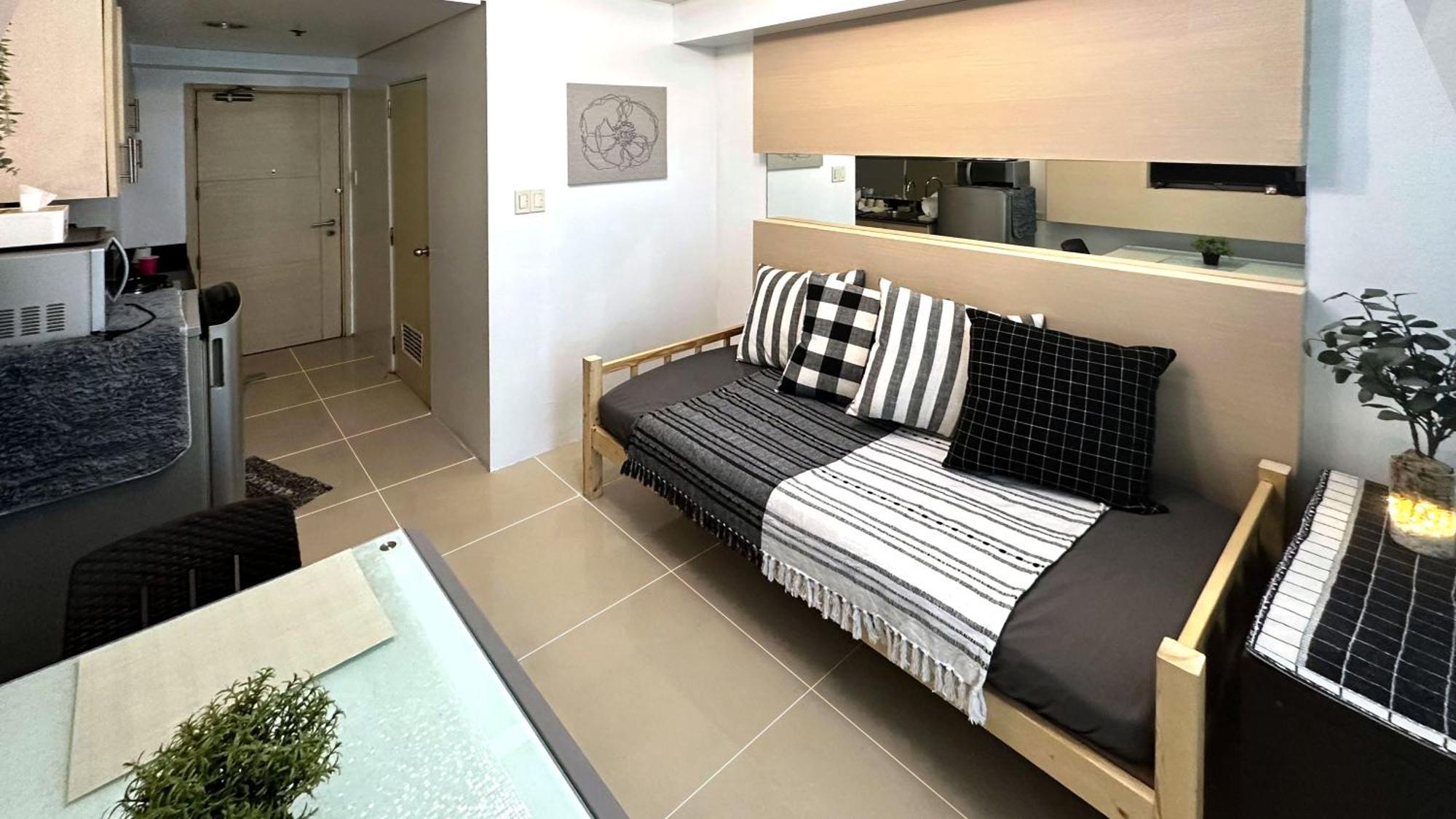 Sea 2-Br Unit With Free Parking Near Mall Of Asia Pasay Dış mekan fotoğraf